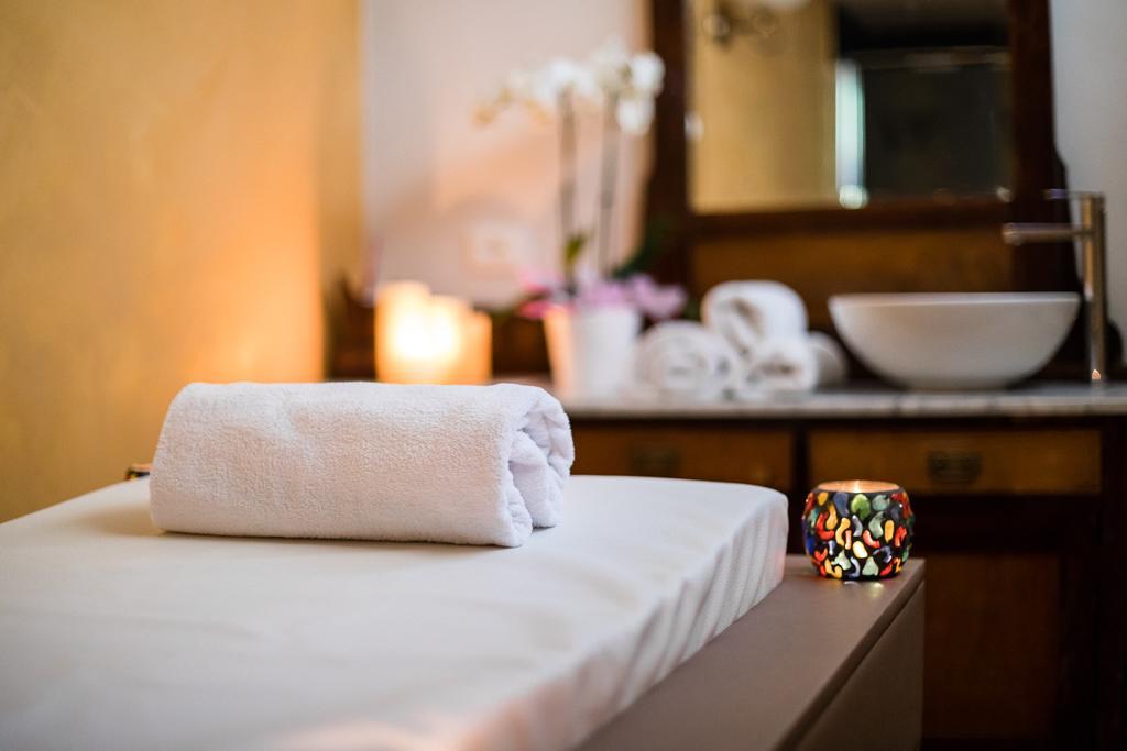 Hotel Collini Pinzolo Bagian luar foto